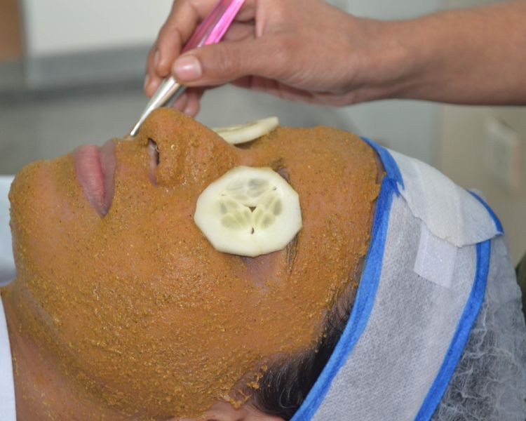 Chakrapani Ayurveda Clinic And Research Center 