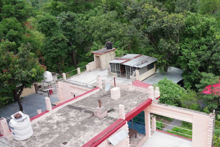 Sri Swami Balyogi Premvarni Ashram