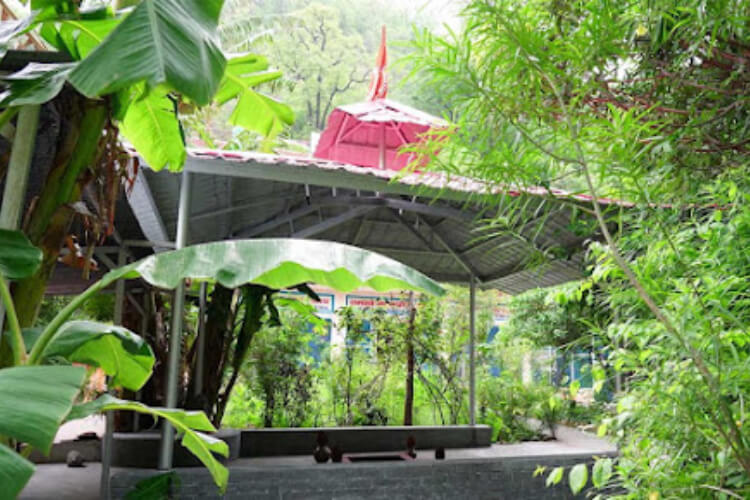 Sri Swami Balyogi Premvarni Ashram 