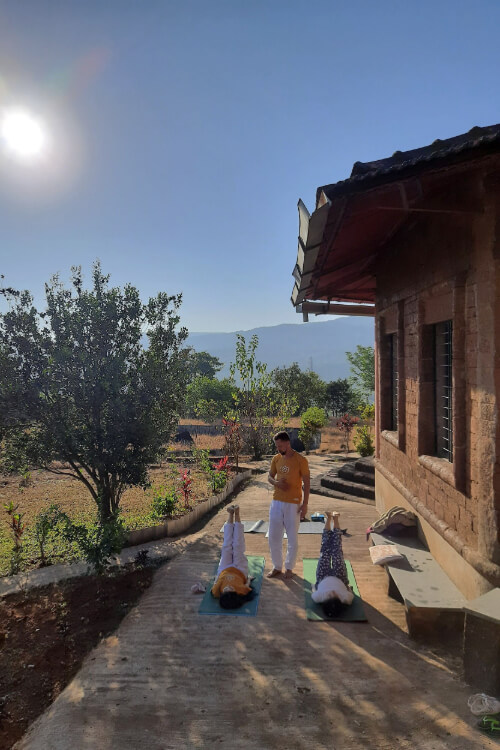  India