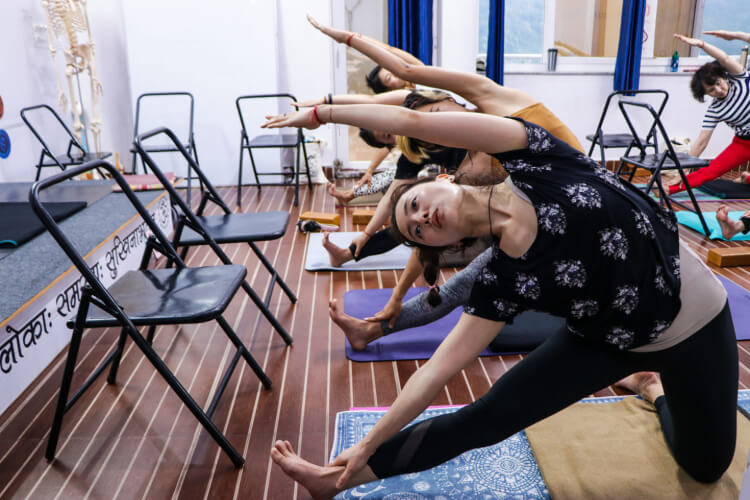 Om Yoga Academy6.jpg