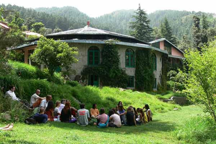 Himalayan Iyengar Yoga Centre