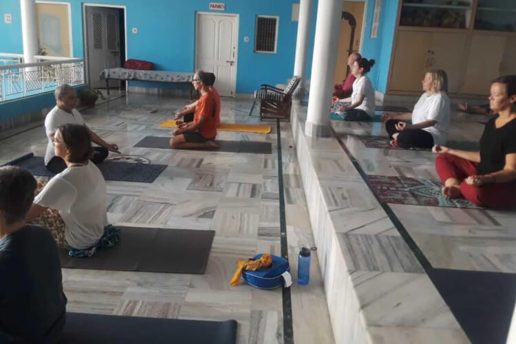 Sri Yoga Mandir