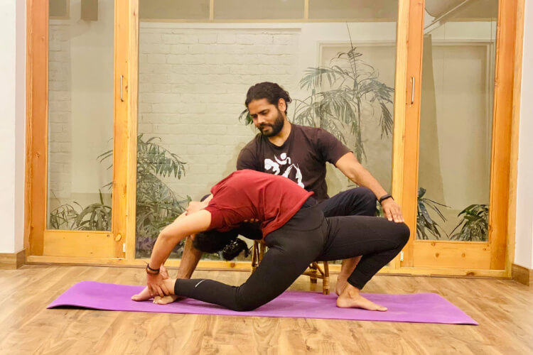 Pragya Yoga