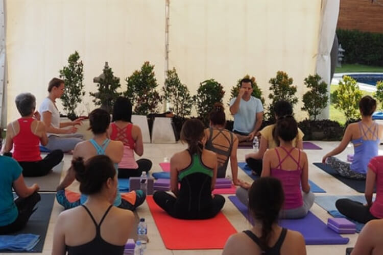 Yoga Trainers India Rishikesh