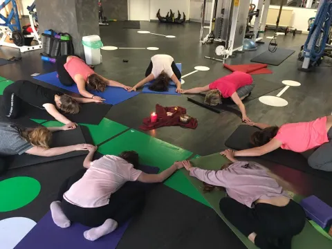 Teen Yoga Linz