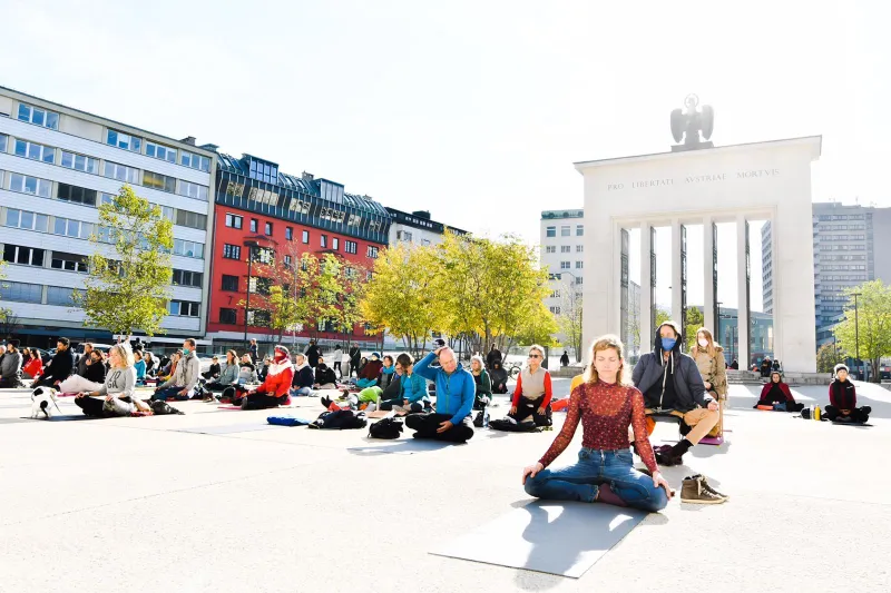Yoga Kathrin Bielowski Image