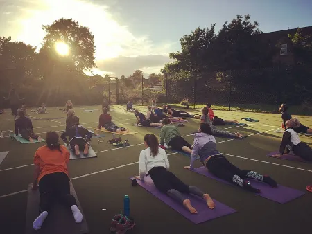 SHINE special yoga Image