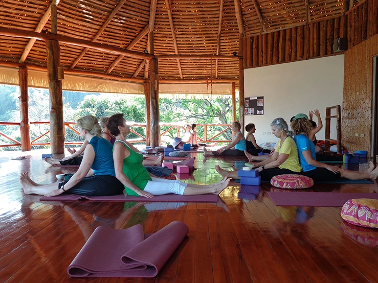 Ama Tierra Yoga Retreat & Wellness Center 