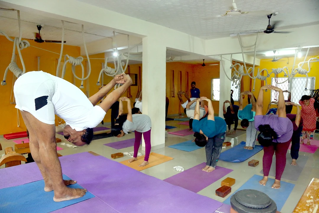 Aananda Jeevana Yoga