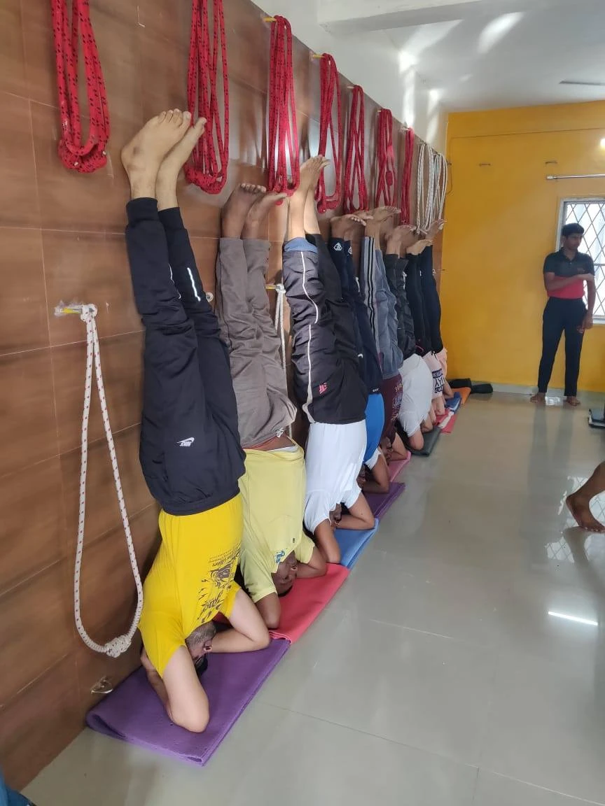 Aananda Jeevana Yoga 