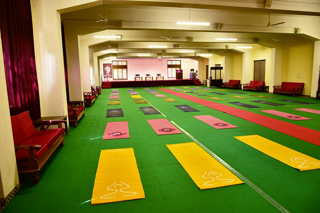Kaivalyadhama Yoga Classes 