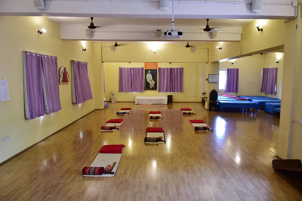 Kaivalyadhama Yoga Classes 