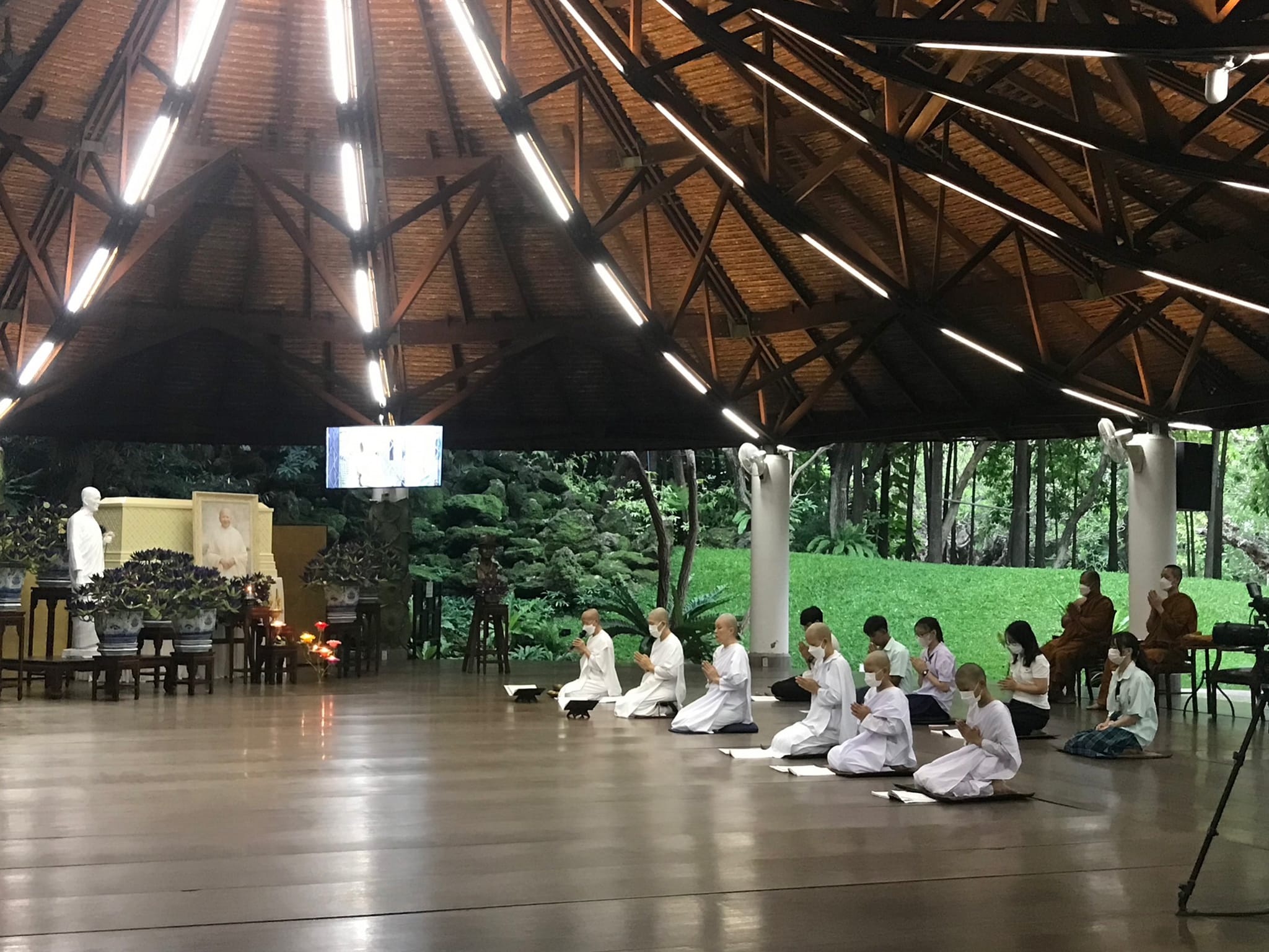 Sathira Dhammasathan Meditation Center Bangkok