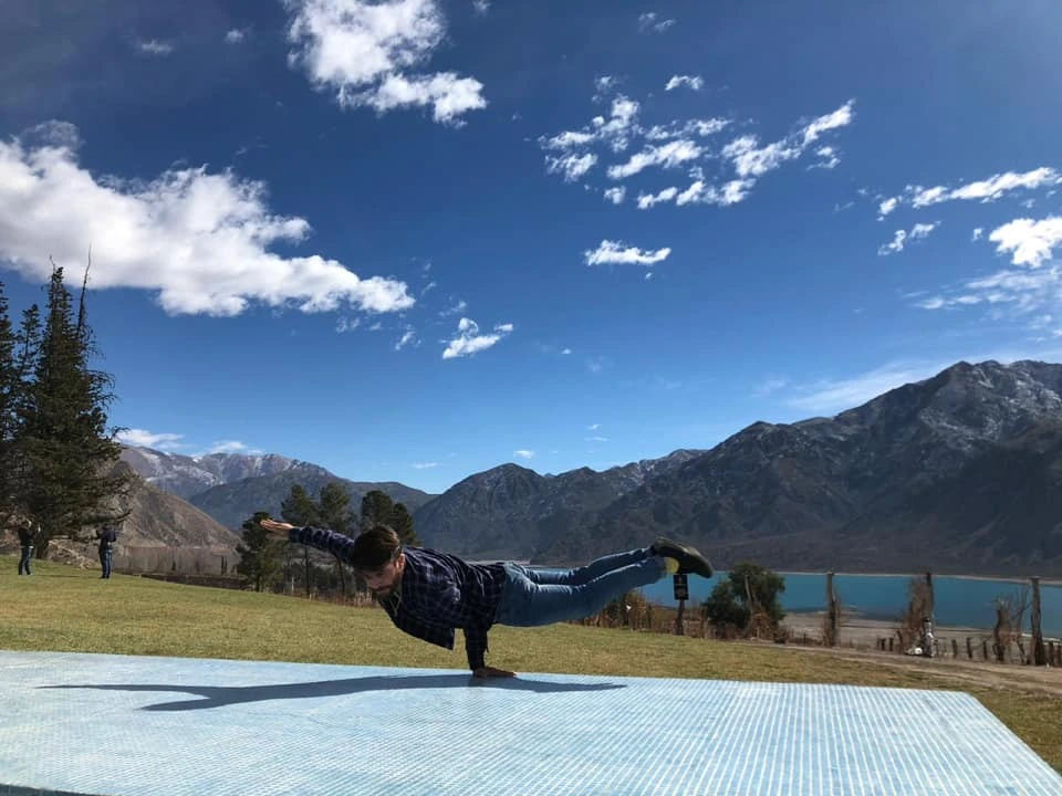  Argentina