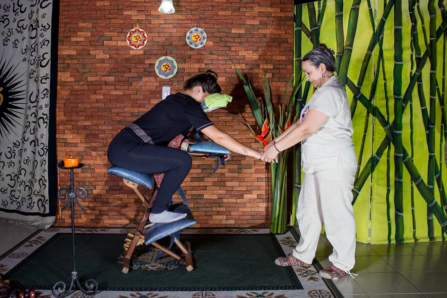 Indrayani Yoga Medellin - Masajes - Massages - Estadio