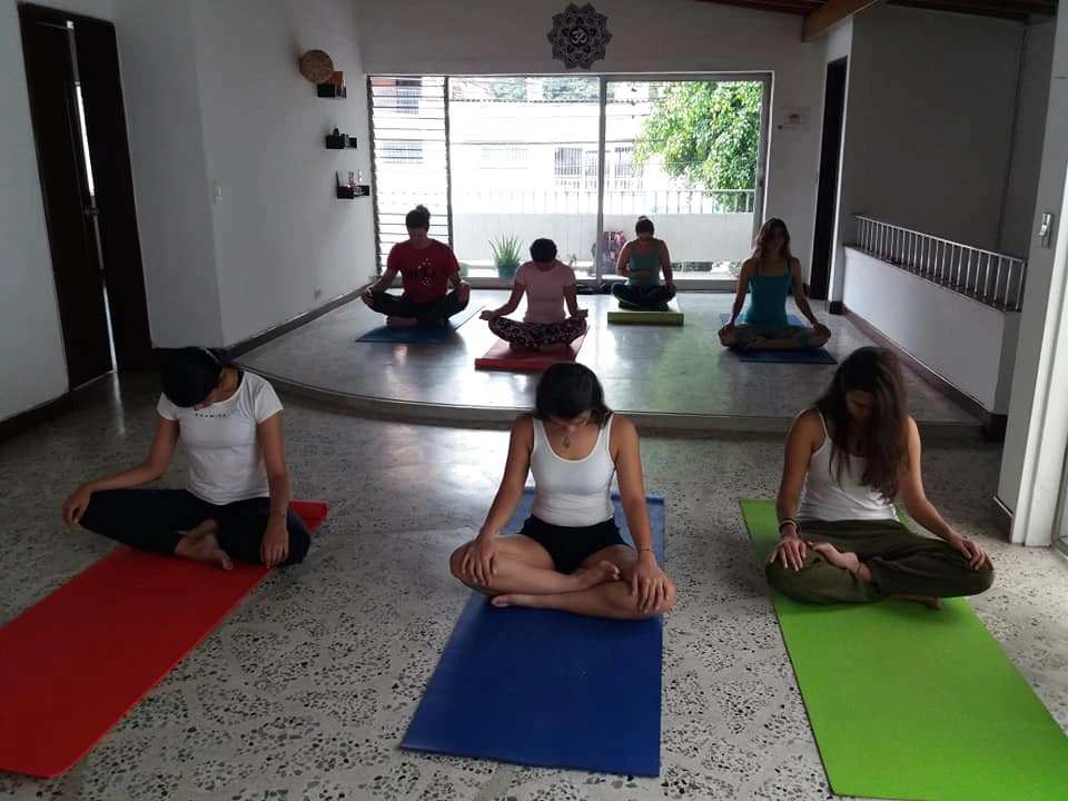 Khanti Yoga Estudio Medellín