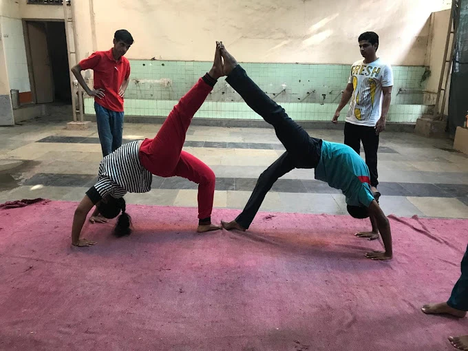  India