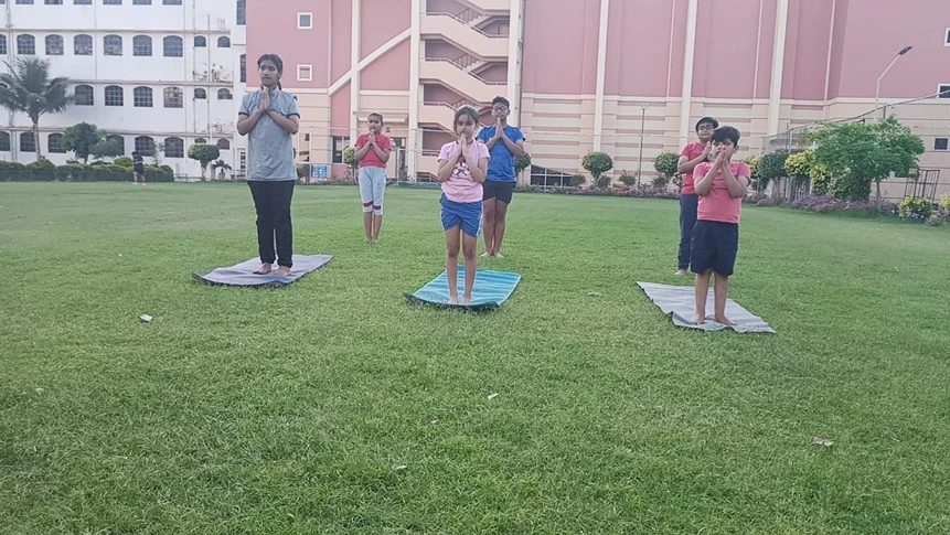 Yogsaral