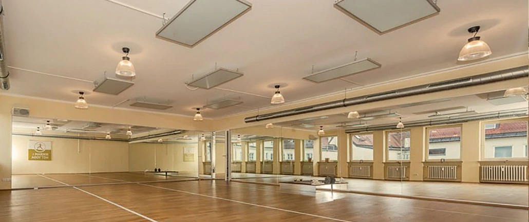 Bikram Hot Yoga Im Tal 