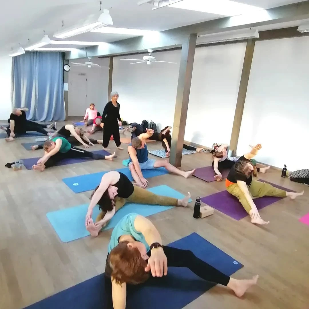 Maha Shanti Yoga Studio Kunstraum Wild