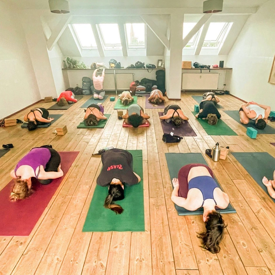 Dharma Yoga Germany