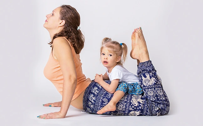 Omom Yoga 