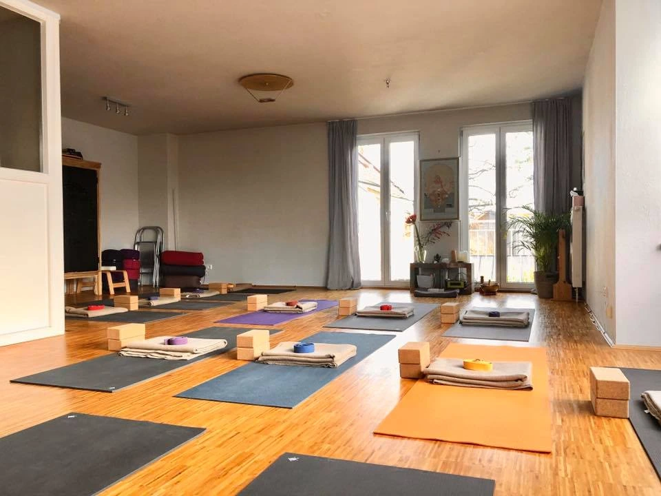 Soul Yoga Garching Yoga Und Pilates Im Norden Von München Munich