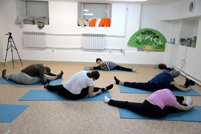 Vozrozhdeniye Yoga Fitnes Tantsy Yedinoborstva 