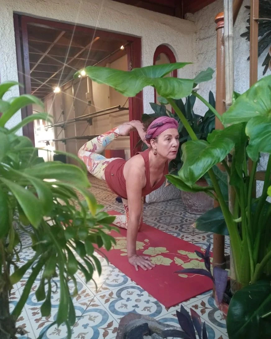 Aroha Yoga 
