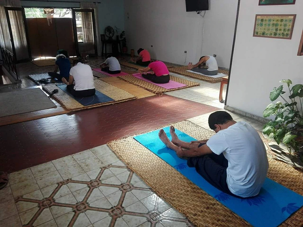 Escuela Centro De Yoga Cali
