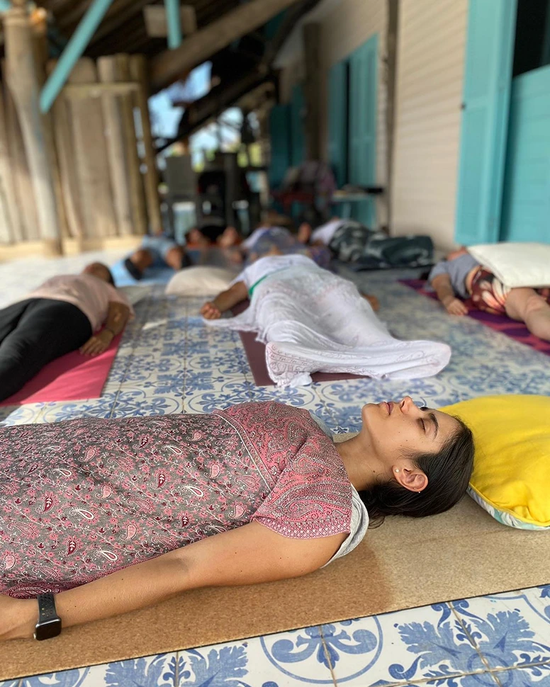 Happy Yoga 