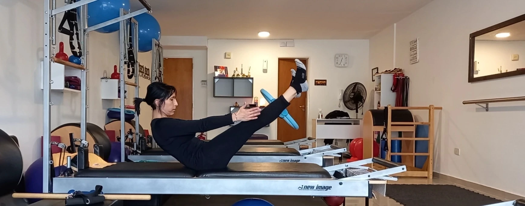 Womanly Pilates Reformer 
