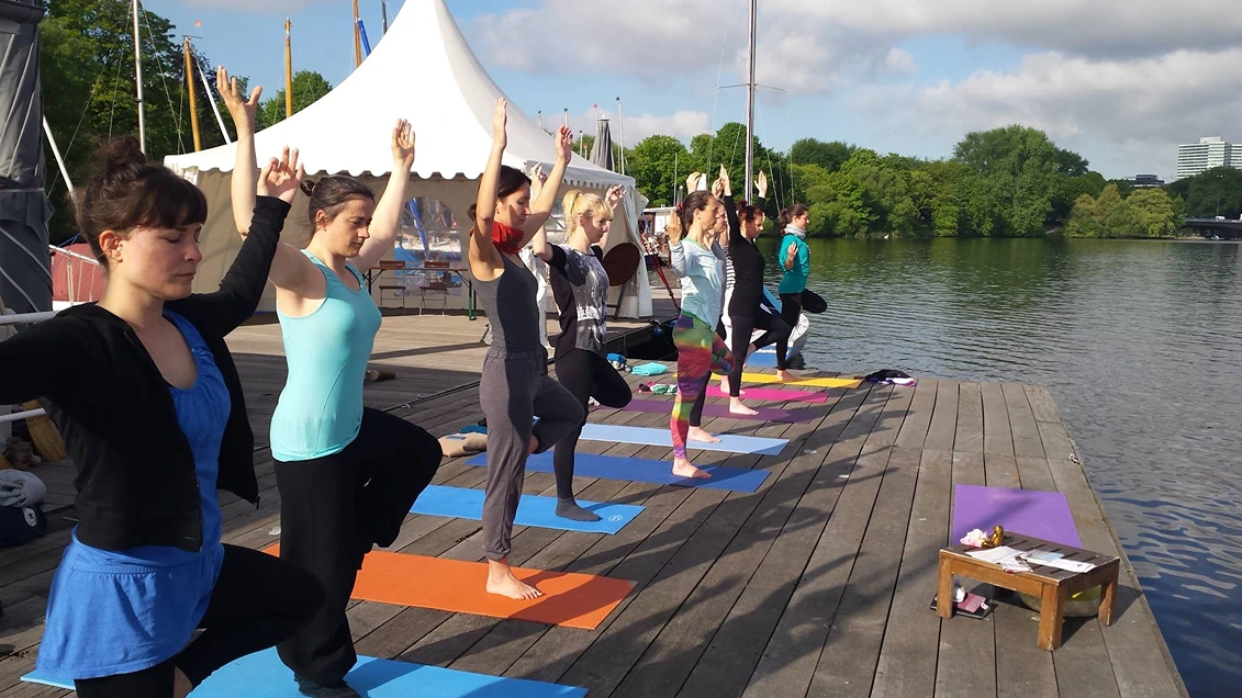 Yoga An Der Alster 
