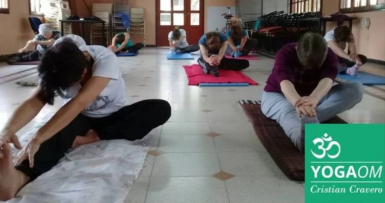 YogaOm 