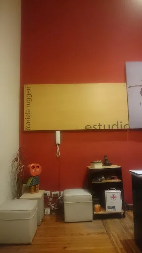Dv-estudio // Mariela Ruggeri 