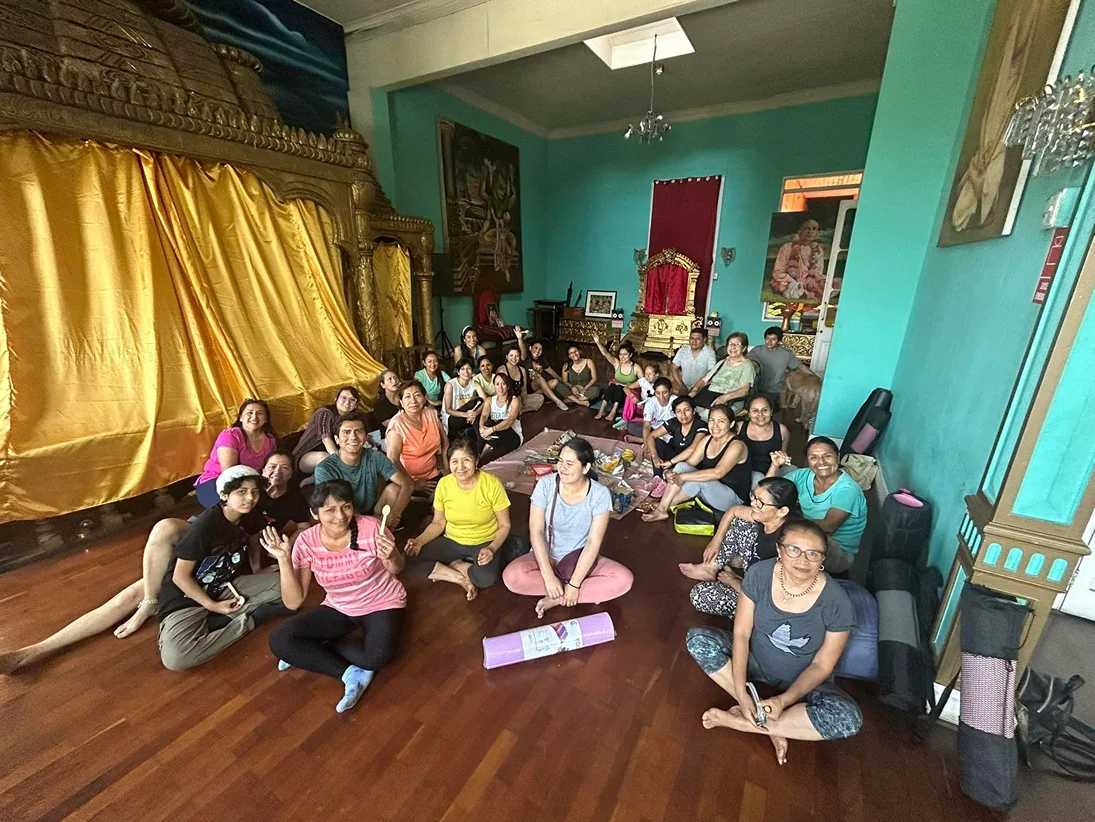 Academia de Yoga Inbound - Casa Vrinda 