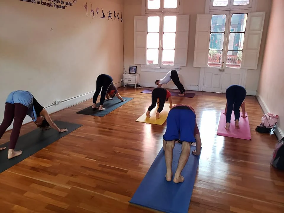 Academia de Yoga Inbound - Casa Vrinda 
