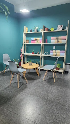Elevate Studio | Yoga & Masajes 