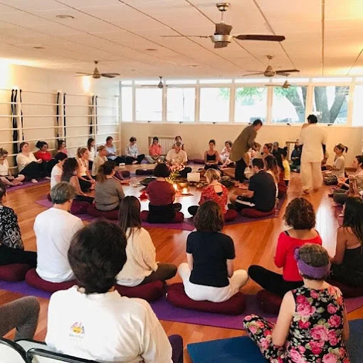 Fundación Vida Natural Yoga Presencial Y Online Argentina