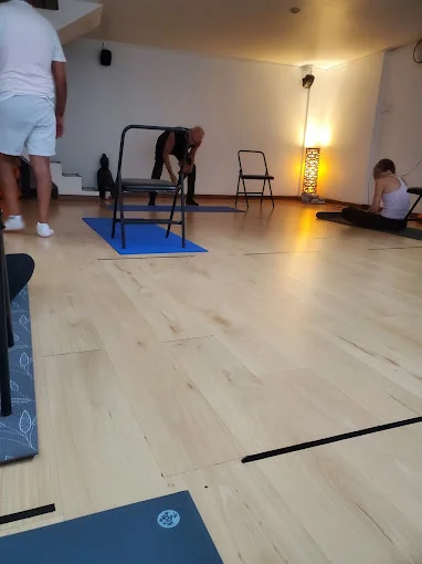 Lima Yoga (Conquistadores) Peru