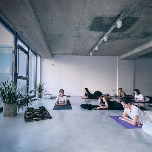 Niketan Yoga Y Masaje Tailandés 