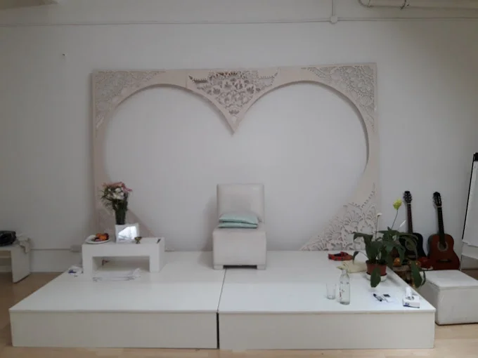 THE ART OF LIVING 