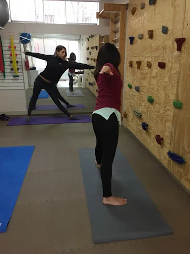 Yoga en Lima (Clases de yoga relajante a domicilio)