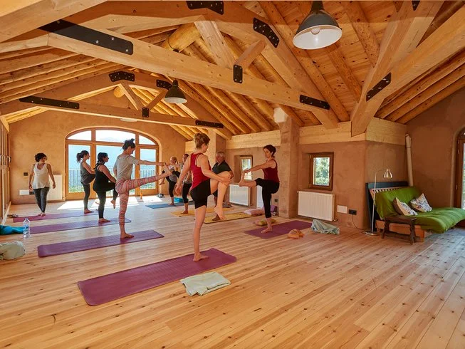 Casa Cuadrau Yoga Art & Nature Retreats 