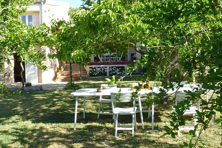 Dhyanasana Spain