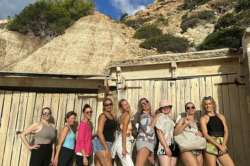 Glow Retreats