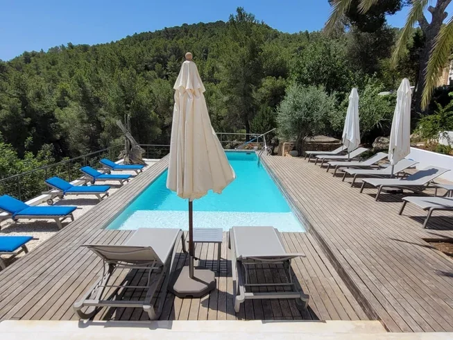 Happy Life Retreat Spain