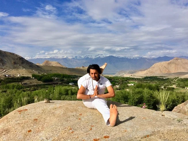 Niramaya Yoga