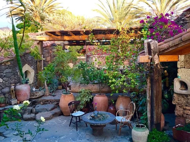 Reconnect Yourself Retreats & Coachings 